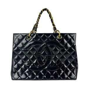 Chanel CHANEL handbag in patent leather, black, women's z6265